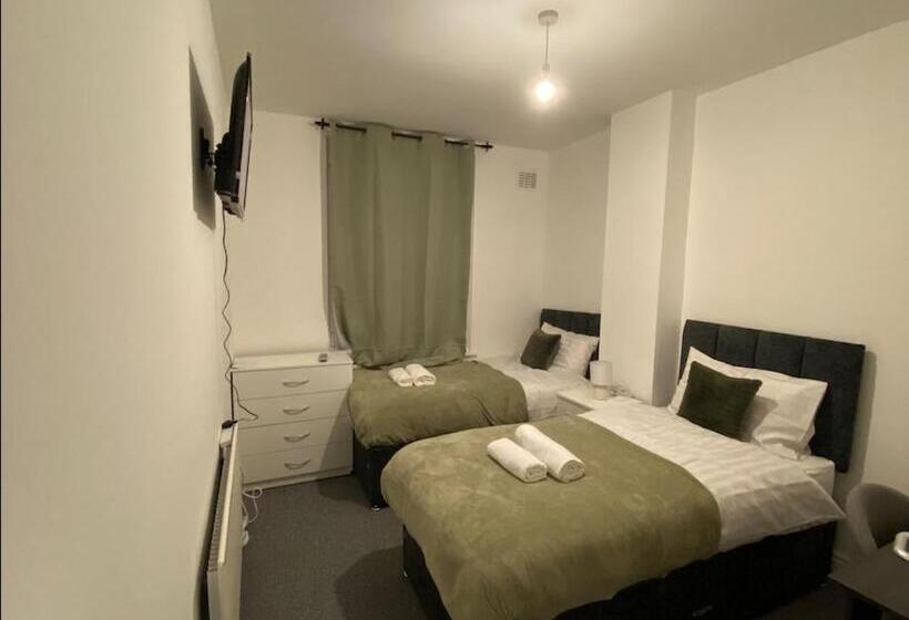 חדר סטנדרט, Cosy 3bd Guesthouse. Private Bathrooms