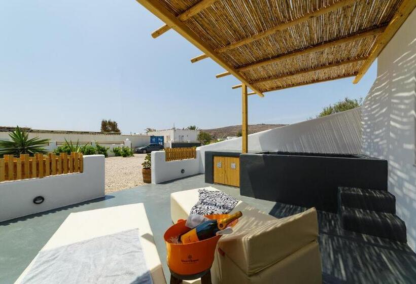 סוויטה משפחתית, Athiri Luxury Suites