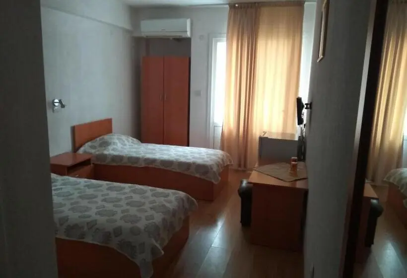 اتاق استاندارد, Family Hotel Blazhi