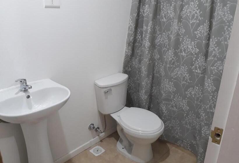 اتاق استاندارد یک نفره, Hostal Alessandri