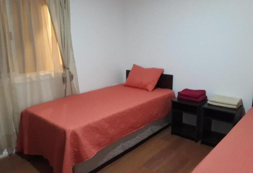 اتاق استاندارد, Hostal Alessandri