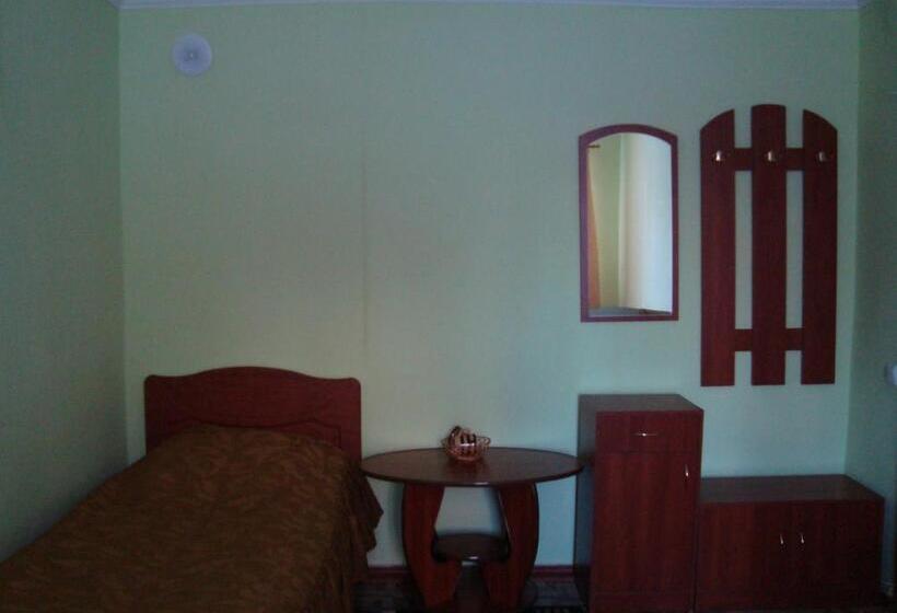 غرفة قياسية رباعية, Elegia