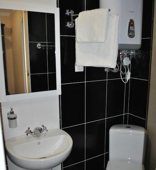 غرفة أساسية, Elegia