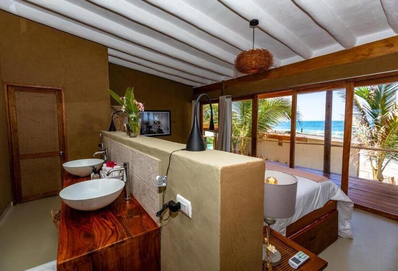 Люкс Кровать Кинг, Adobe Villas