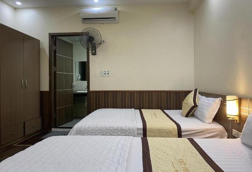 デラックスの４人部屋, Viet Phuong Hotel Ninh Binh