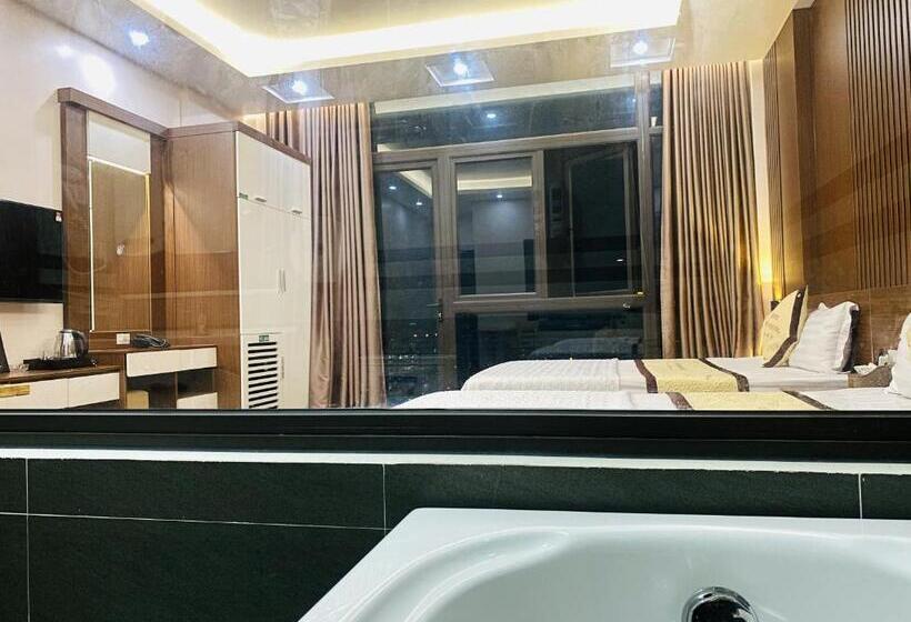 اتاق پریمیوم چهارنفره, Viet Phuong Hotel Ninh Binh