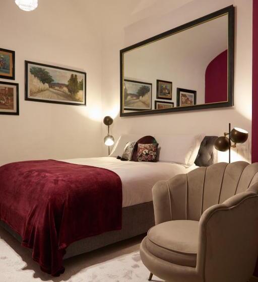 חדר סטנדרט, Yole Affittacamere