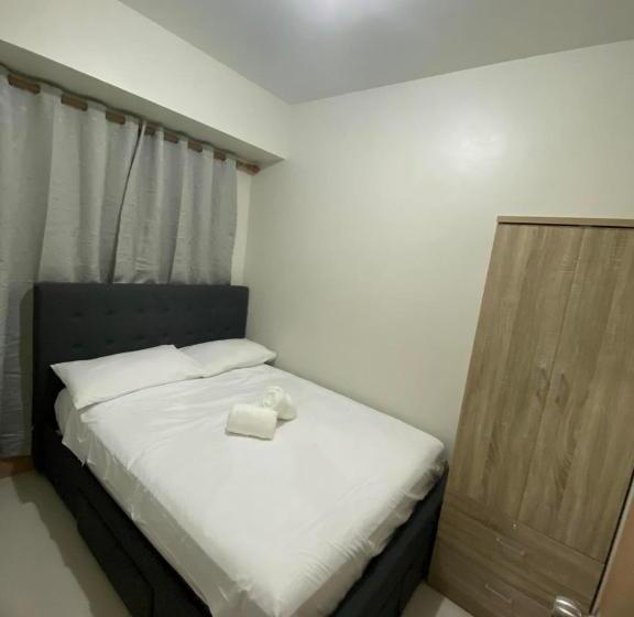 غرفة عائلية, Ella’s Condo@shore3 T3