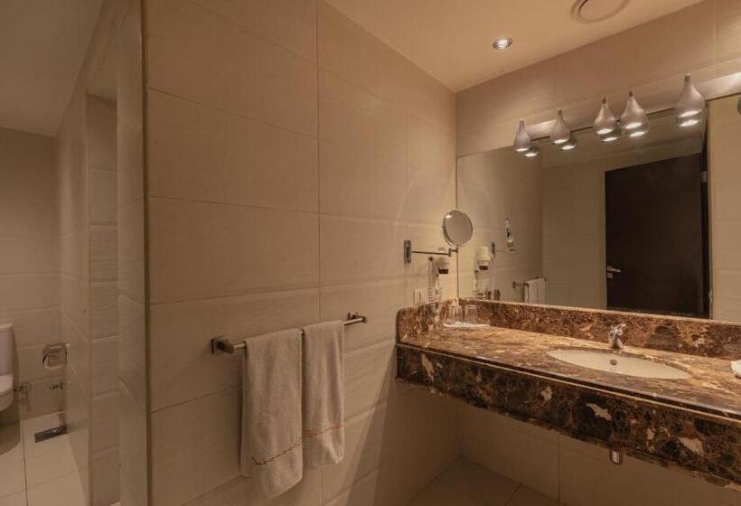 اتاق استاندارد با تخت بزرگ, Riverside