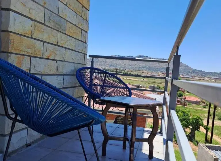 اتاق استاندارد با بالکن, Destiny Self Catering
