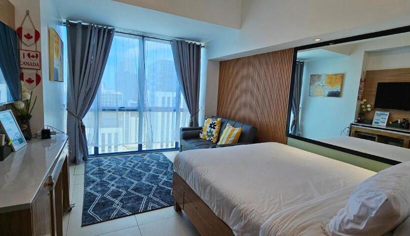 Studio Standard, Scandinavian In 38 Park Avenue