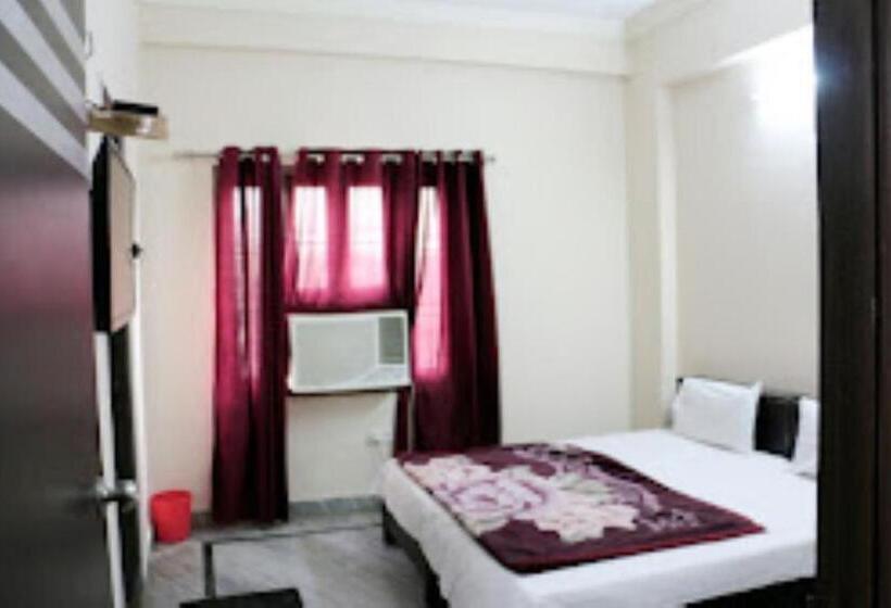 标准间, Shantey , Kanpur