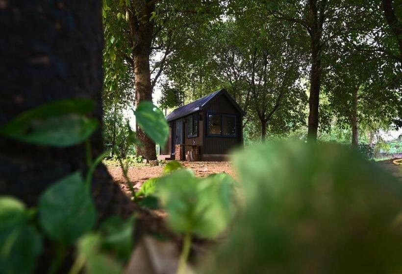 带花园景观的标准工作室, Tenpy Tiny Enchanting Tintin At Sheilma Farm, Ncr