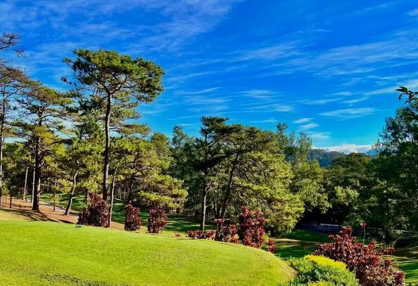Standard-studio King-vuode, Mountain View Room At Forest Lodge Hotel, Camp John Hay Private Unit 549
