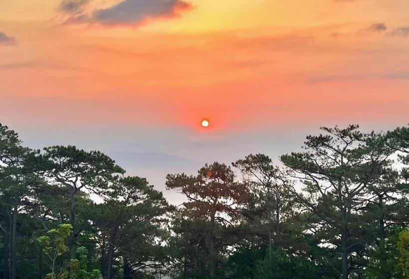 스탠다드 스튜디오 킹침대, Mountain View Room At Forest Lodge Hotel, Camp John Hay Private Unit 549