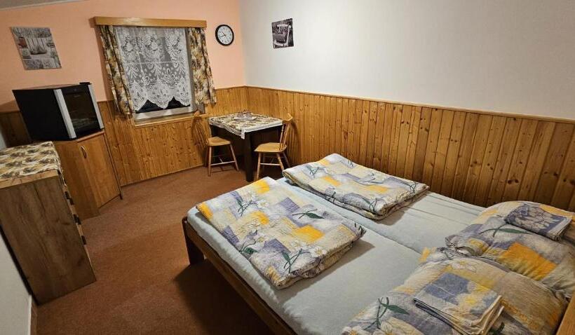 Standard Szoba, Pension U Havrana