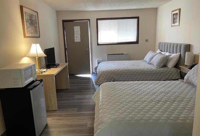 חדר סופריור, The 22