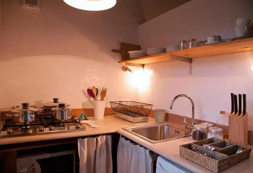 Huoneisto 1 Makuuhuone, Azienda Agricola Pietra Pizzuta