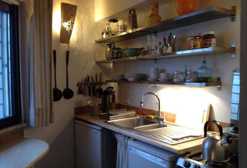 شقة غرفة واحدة, Azienda Agricola Pietra Pizzuta