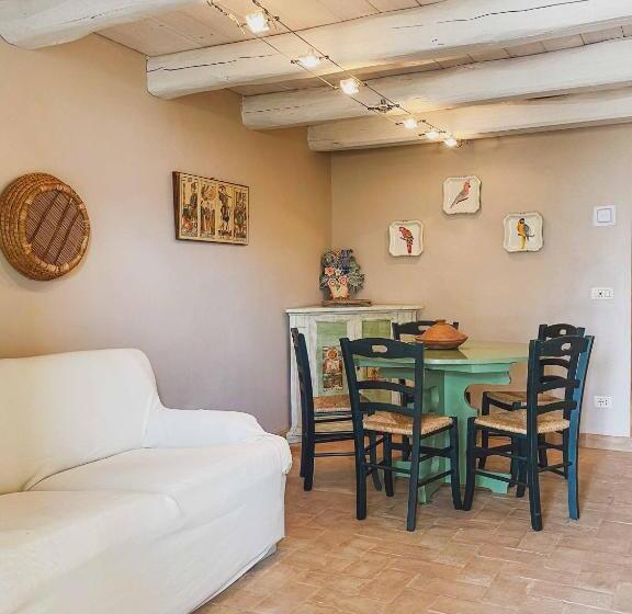 شقة غرفة واحدة, Azienda Agricola Pietra Pizzuta