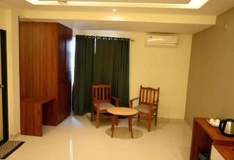 اتاق لوکس, Dwaraka Residency