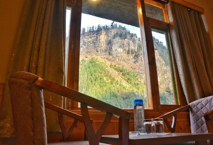 キングサイズベッドのデラックスルーム, Hilly Bee, Manali