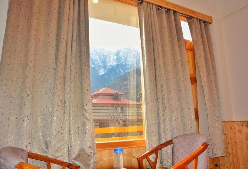 キングサイズベッドのスタンダードルーム, Hilly Bee, Manali