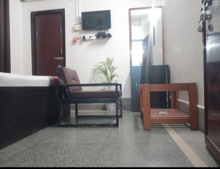 غرفة ديلوكس فردية, Rowdralaya Residency