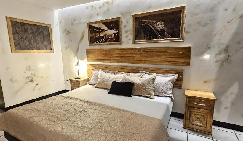 エクゼクティブスイート, Sexta Avenida