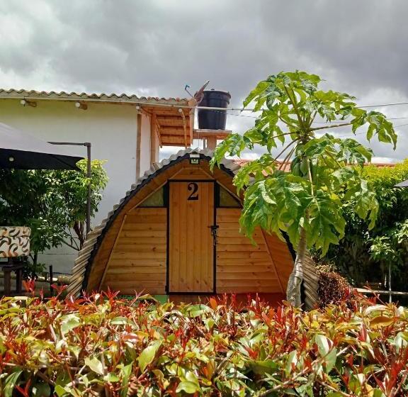 スタンダードバンガロー, Casa Bahareque Hospedaje