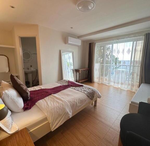 Номер Deluxe Вид на Море с Балконом, Casa Del Beach House