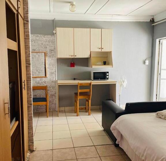 스탠다드 룸, North Gate Lodges And Tours