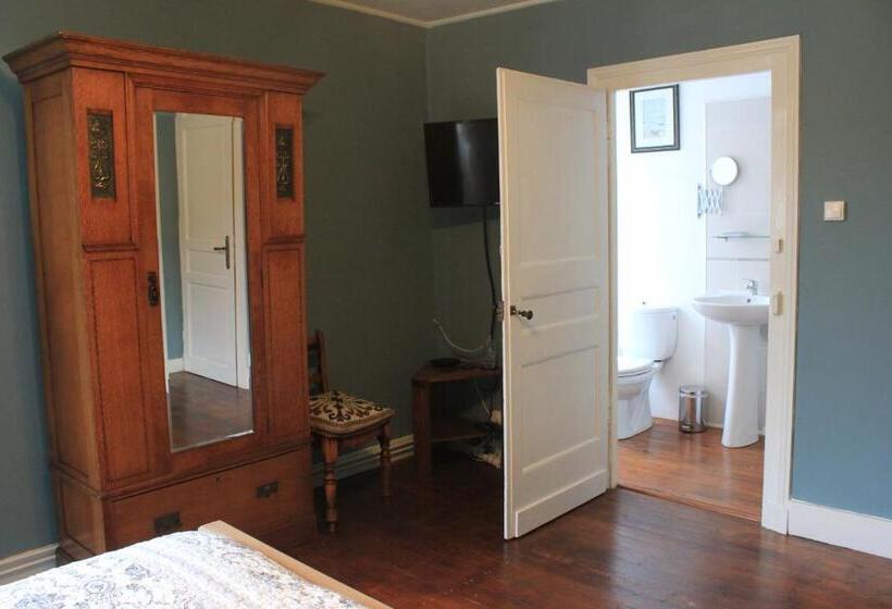 חדר דחוקס עם מיטת קינג, Le Coin Ecossais