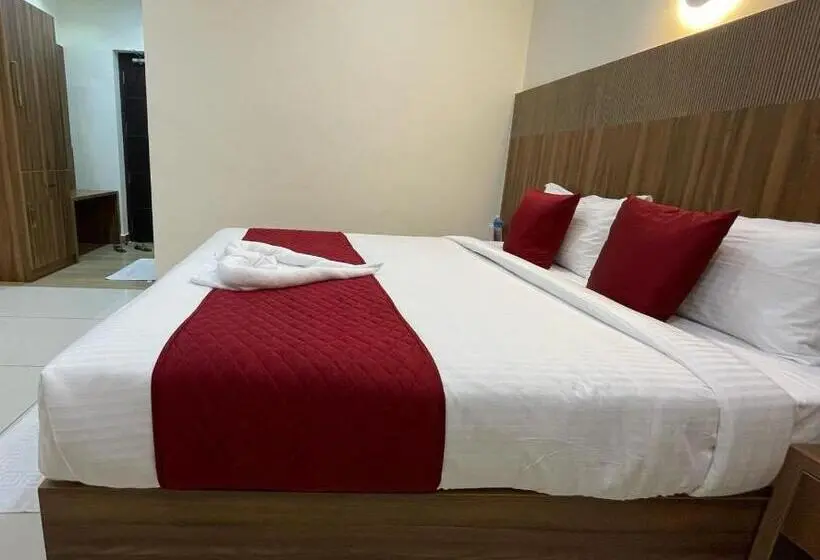 Chambre Deluxe, Deepakam Inn