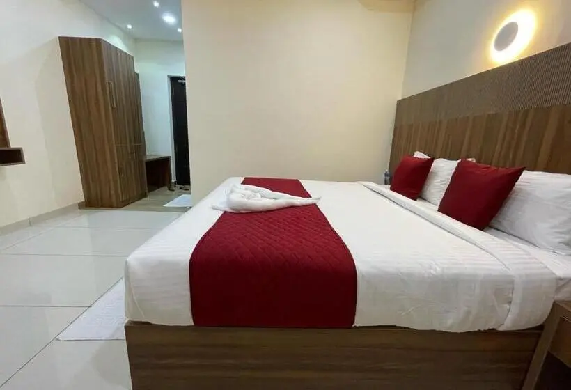 Chambre Deluxe, Deepakam Inn