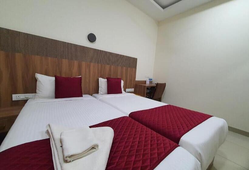 Номер Стандарт, Deepakam Inn