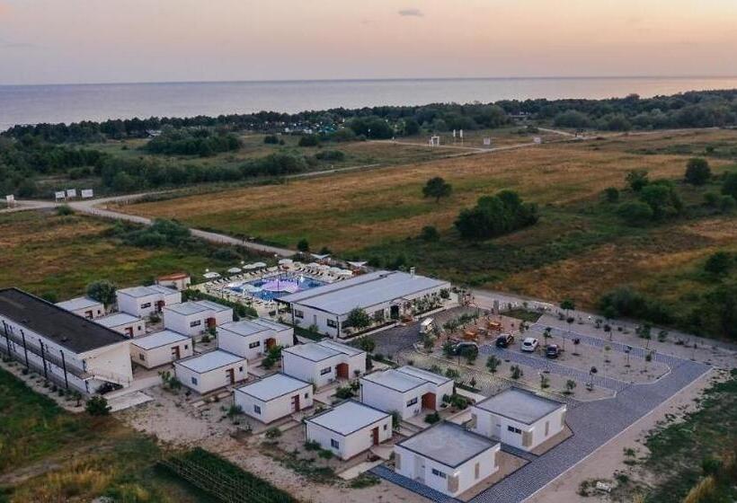 آپارتمان 1 خوابه, Imperial Family Resort