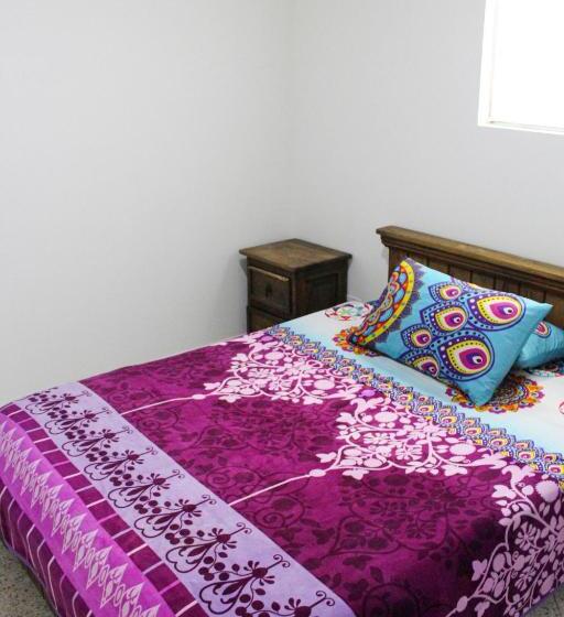 اتاق استاندارد, Alameda Hostel