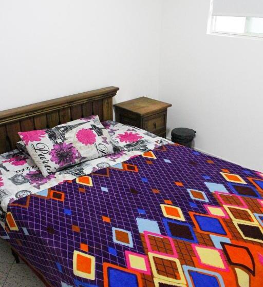 اتاق استاندارد, Alameda Hostel