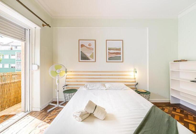 اتاق استاندارد با سرویس بهداشتی مشترک, Goa Square By Lisbon With Sintra