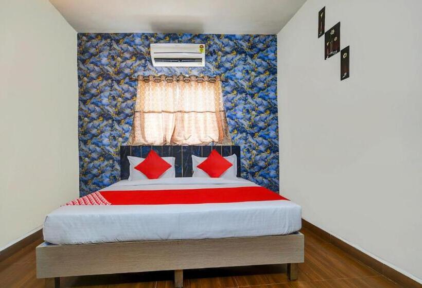 Quarto Triplo Clássico, Oyo 82170 Hotel Shree