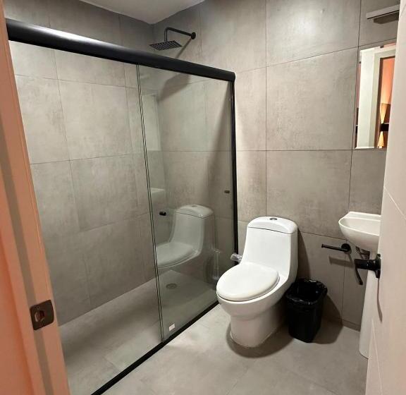 Quarto Deluxe, Urban Circunvalación