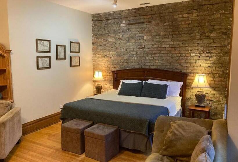 اتاق سوپریور با تخت بزرگ, Large Room With King Bed In The Lakeview   3a