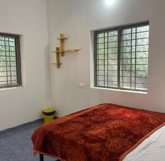 Standard Room, Le Brooks Village