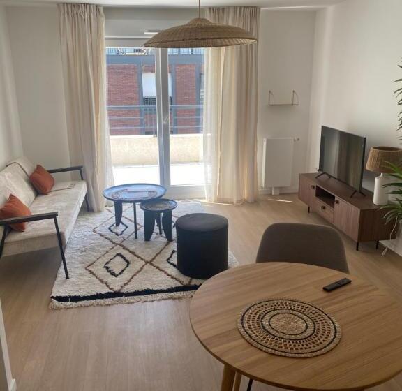 آپارتمان 1 خوابه, Cazam Paris Saint Ouen