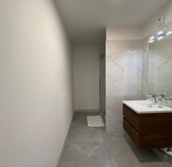 آپارتمان 1 خوابه, Cazam Paris Saint Ouen