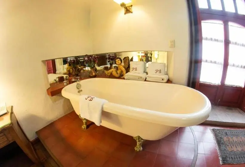 Juniorsviitti, Boutique Posada La Basilica