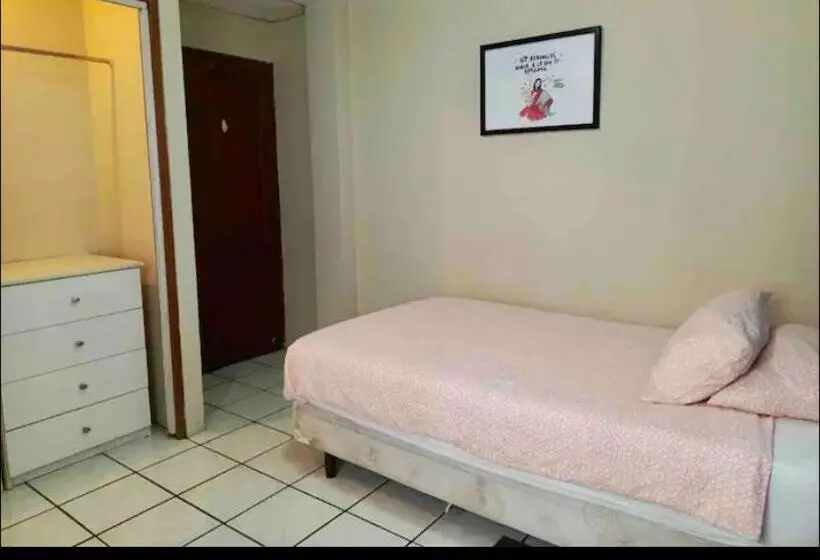 Standard Yhden Hengen Huone, Private Room In Urdesa Central Guayaquil