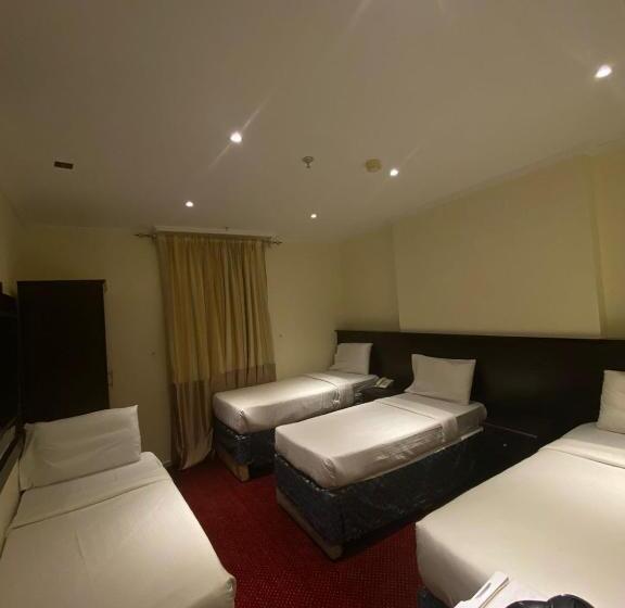 Четырехместный Номер Стандарт, فندق برج البلد