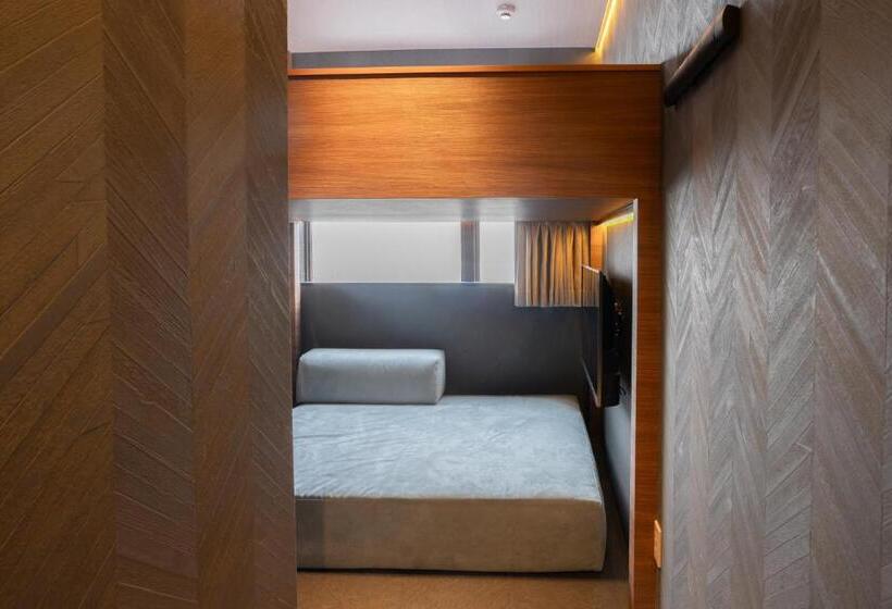 标准工作室, ピンポンホテル&キャビン Pin Pon Hotel & Cabin